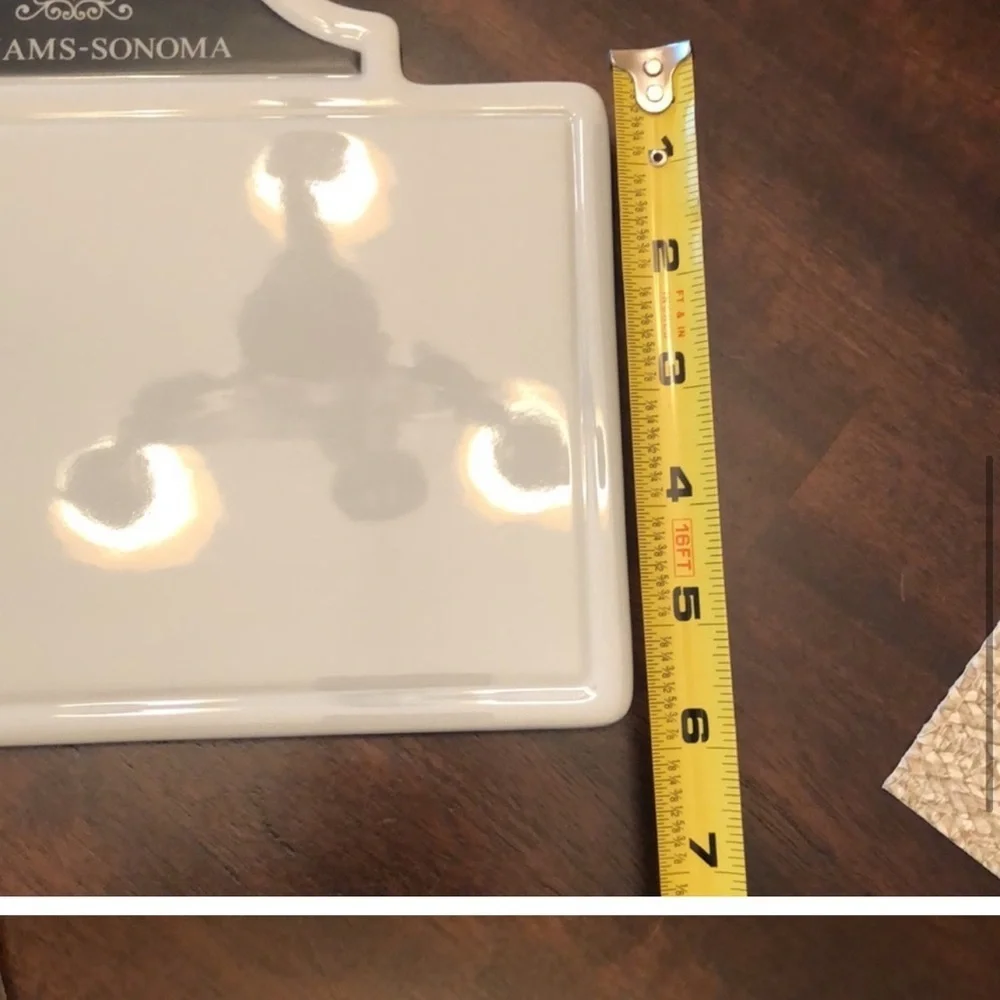 Williams Sonoma French Pantry Appetizer Plates- Set Of 2